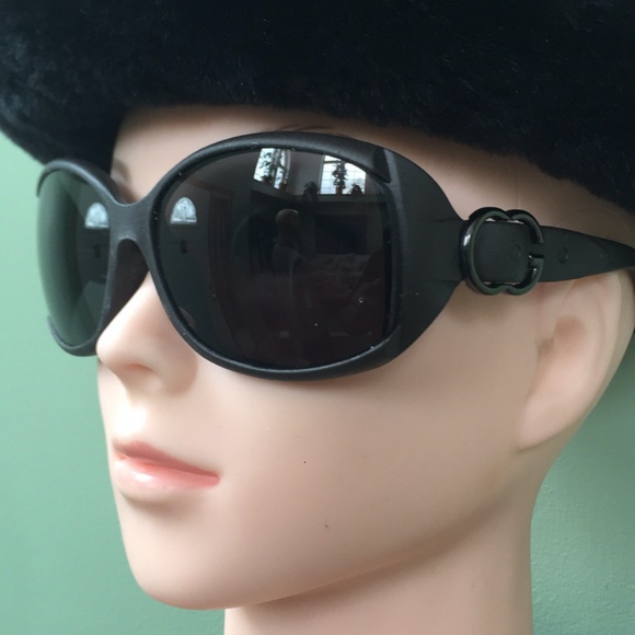 Gucci Rubber Frame Sunglasses - Picture 2 of 8